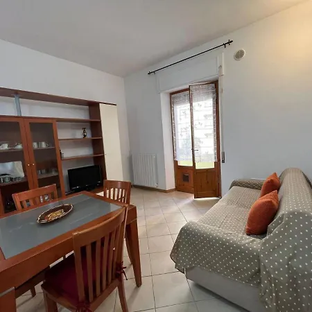 Apartamento Pc Follonica